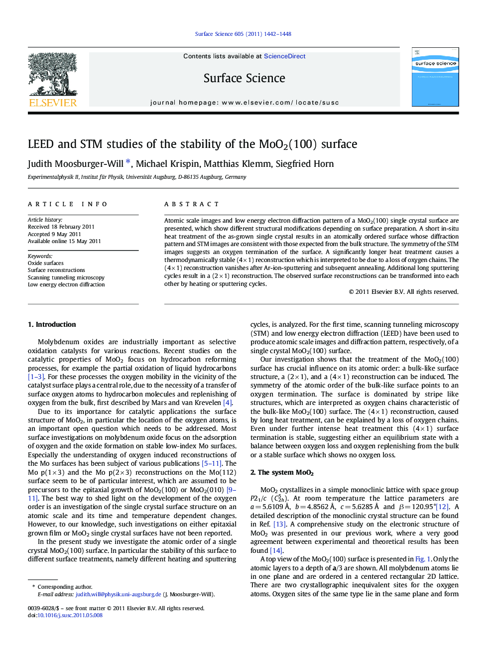 LEED and STM studies of the stability of the MoO2(100) surface