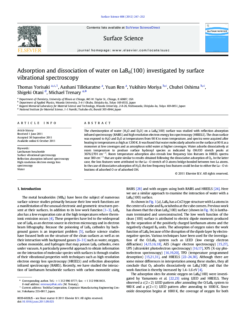 Adsorption and dissociation of water on LaB6(100) investigated by surface vibrational spectroscopy