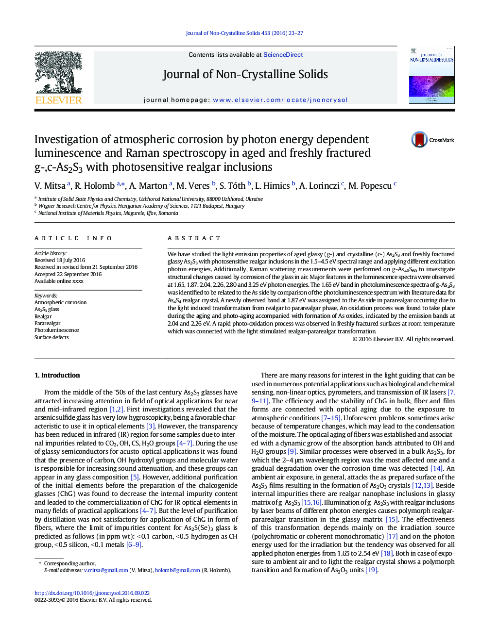 Investigation of atmospheric corrosion by photon energy dependent luminescence and Raman spectroscopy in aged and freshly fractured g-,c-As2S3 with photosensitive realgar inclusions