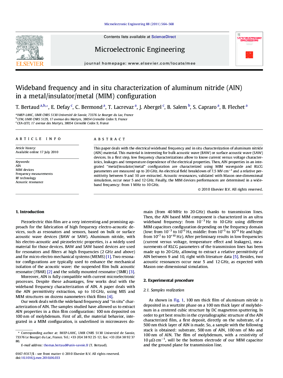 Wideband frequency and in situ characterization of aluminum nitride (AlN) in a metal/insulator/metal (MIM) configuration