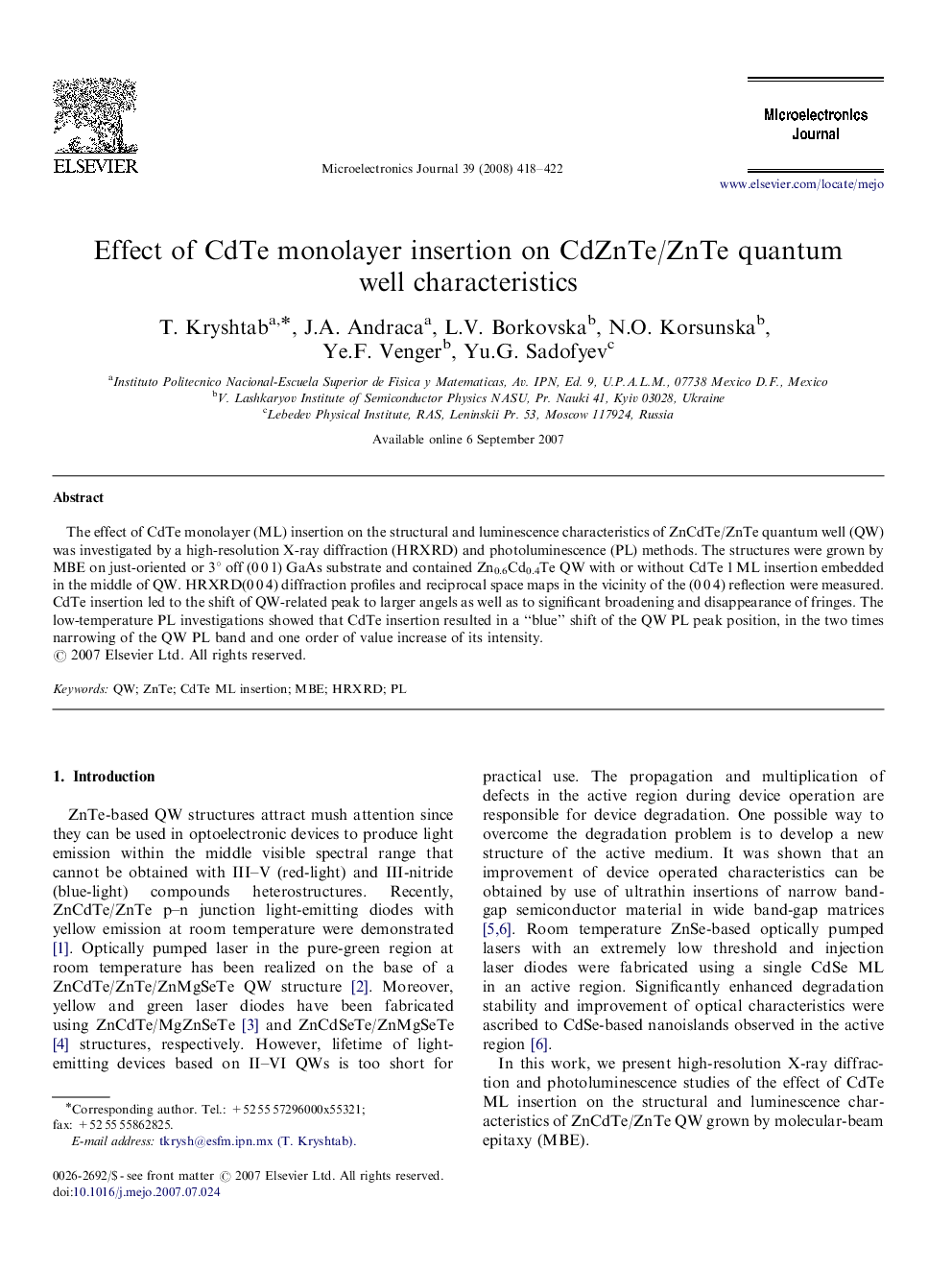 Effect of CdTe monolayer insertion on CdZnTe/ZnTe quantum well characteristics