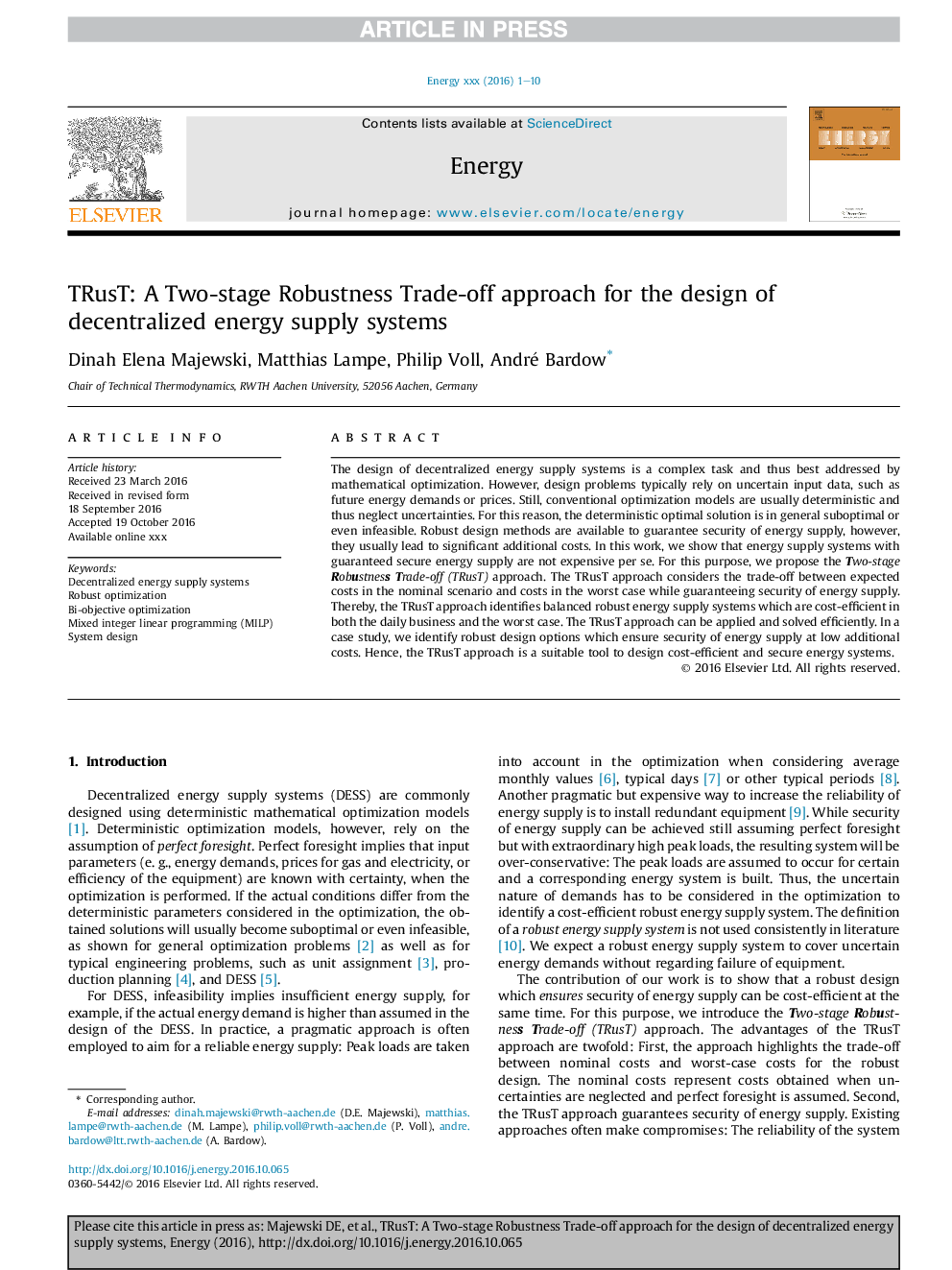 TRusT: A Two-stage Robustness Trade-off approach for the design of decentralized energy supply systems