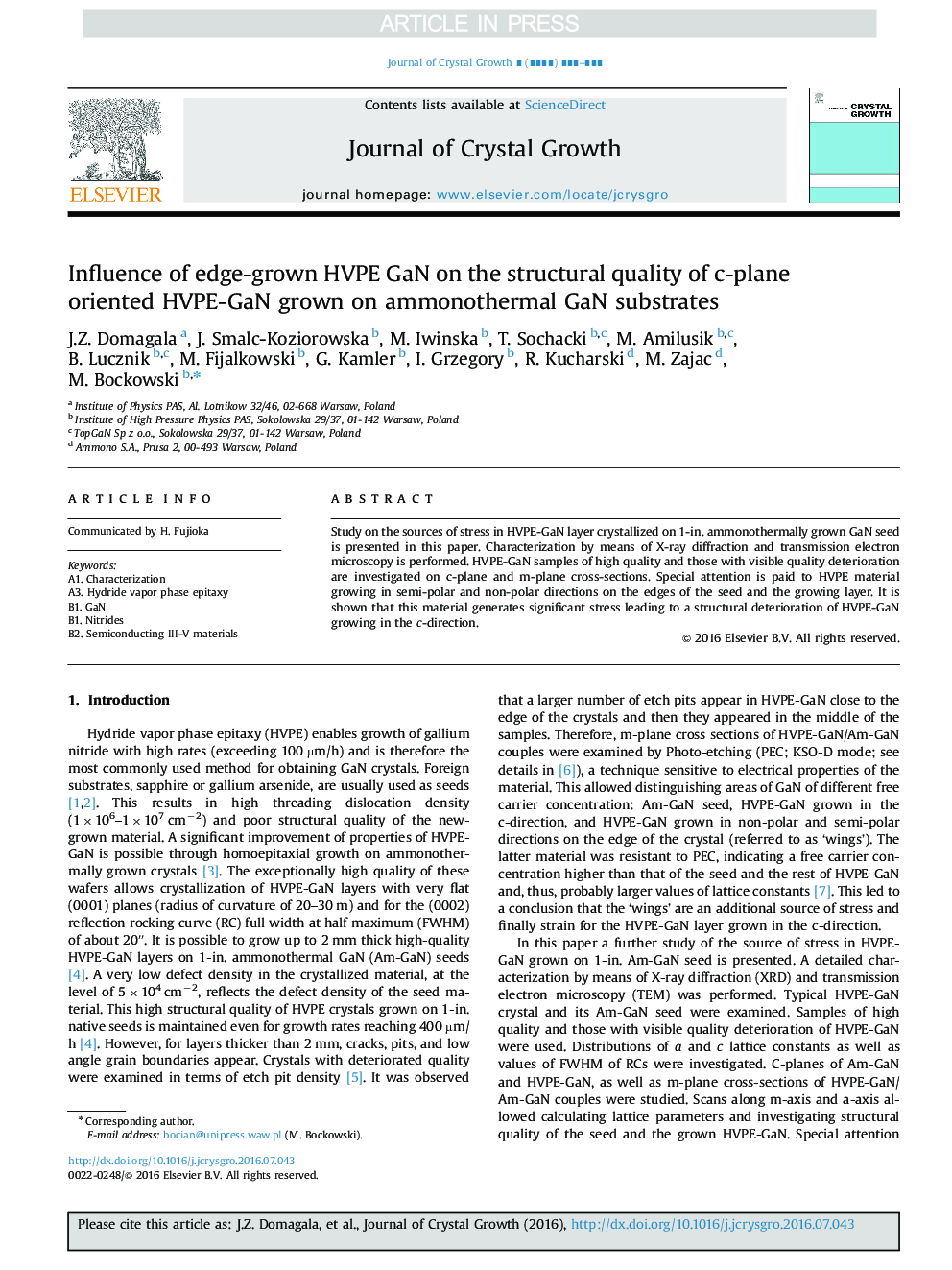 Influence of edge-grown HVPE GaN on the structural quality of c-plane oriented HVPE-GaN grown on ammonothermal GaN substrates