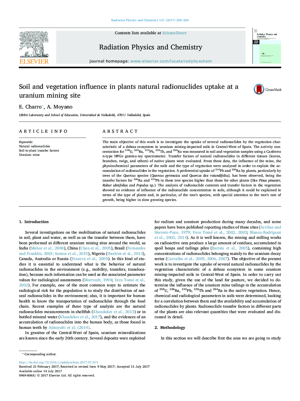 Soil and vegetation influence in plants natural radionuclides uptake at a uranium mining site