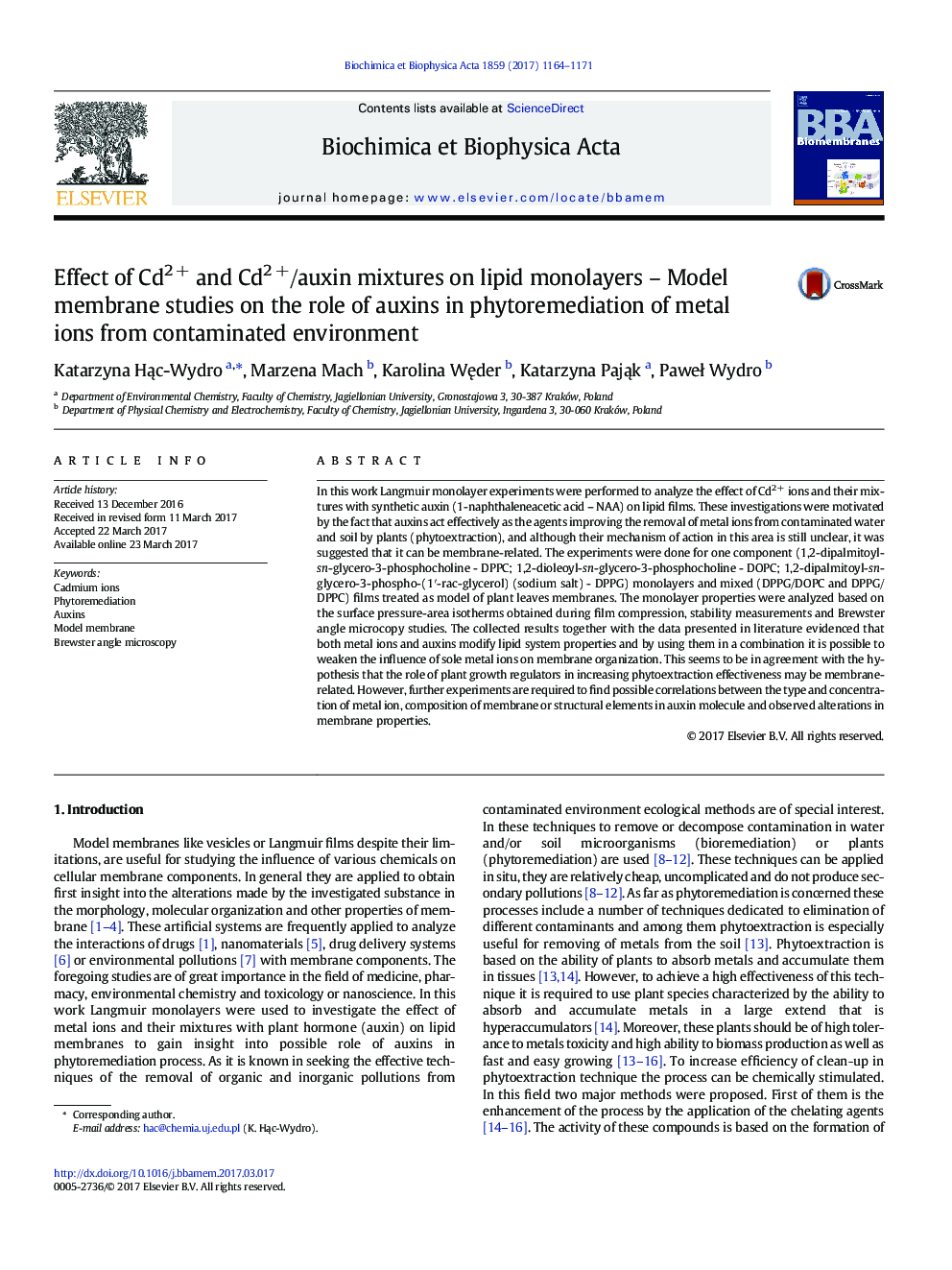 Effect of Cd2Â + and Cd2Â +/auxin mixtures on lipid monolayers - Model membrane studies on the role of auxins in phytoremediation of metal ions from contaminated environment