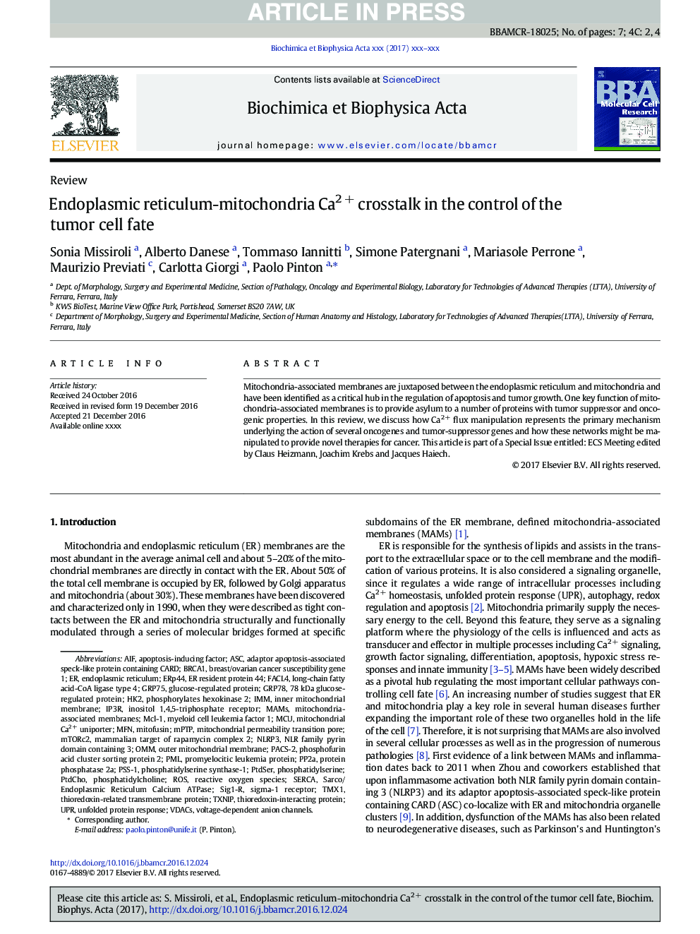 Endoplasmic reticulum-mitochondria Ca2Â + crosstalk in the control of the tumor cell fate