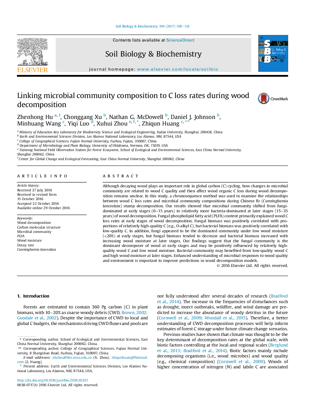 Linking microbial community composition to C loss rates during wood decomposition