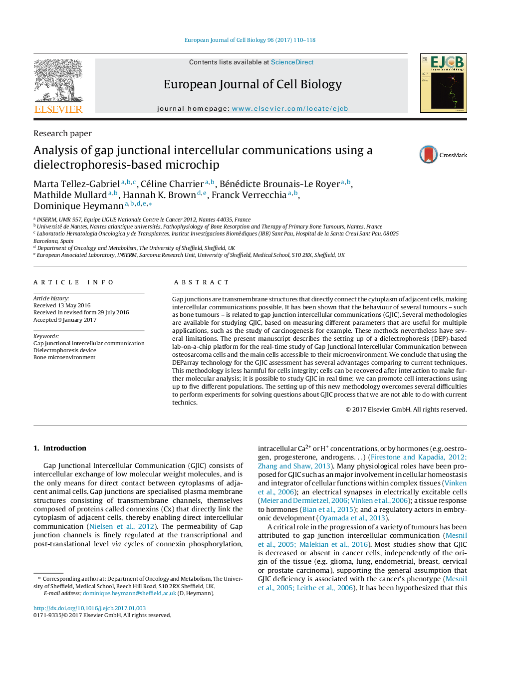 Research paperAnalysis of gap junctional intercellular communications using a dielectrophoresis-based microchip