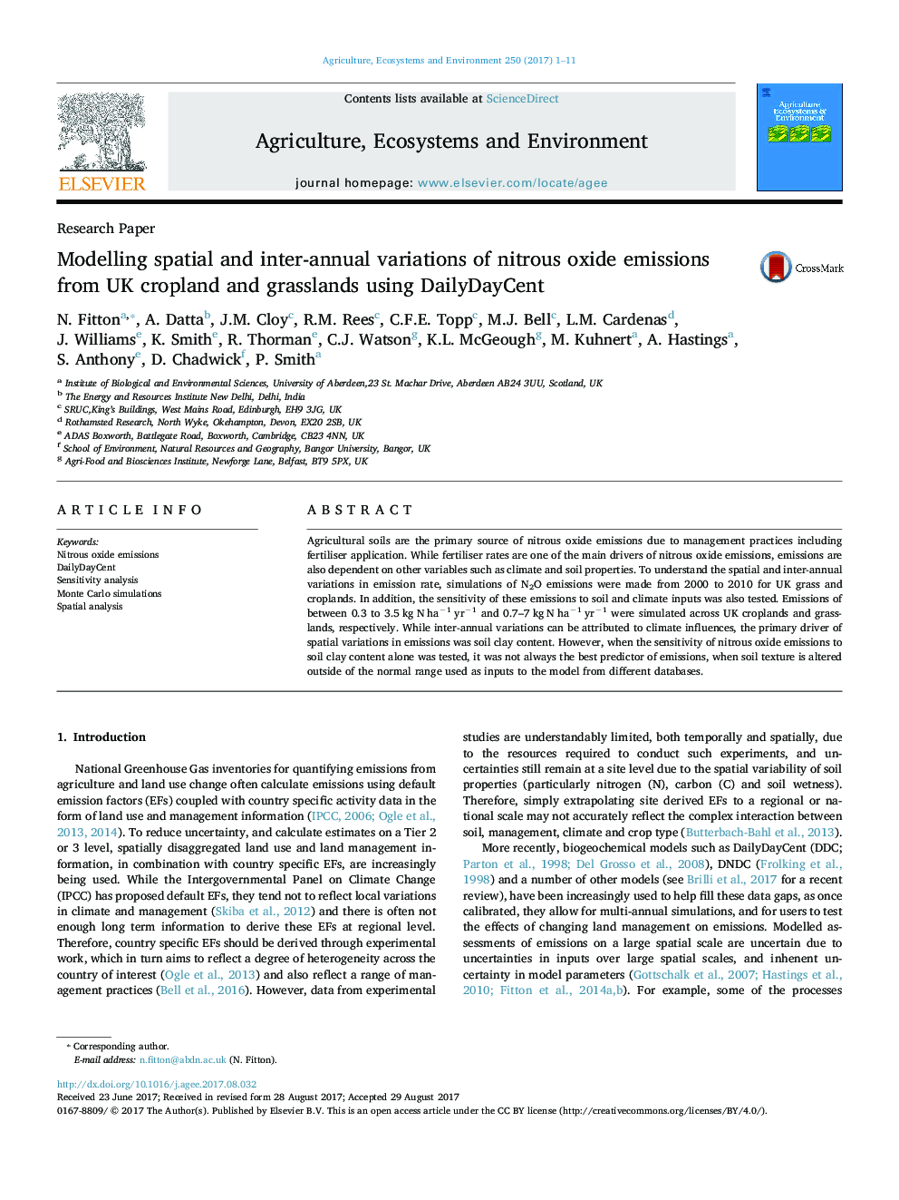 Modelling spatial and inter-annual variations of nitrous oxide emissions from UK cropland and grasslands using DailyDayCent