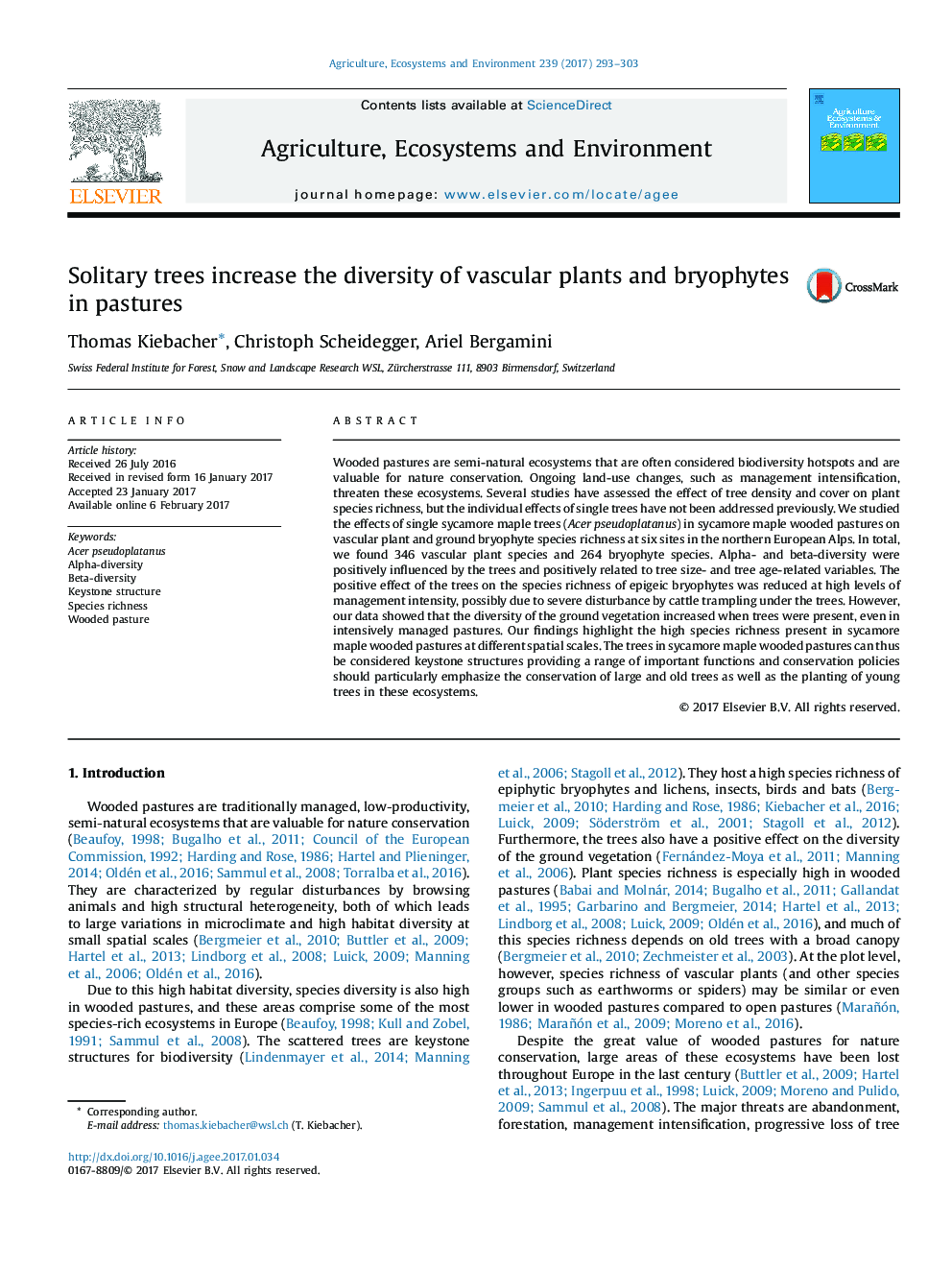 Solitary trees increase the diversity of vascular plants and bryophytes in pastures