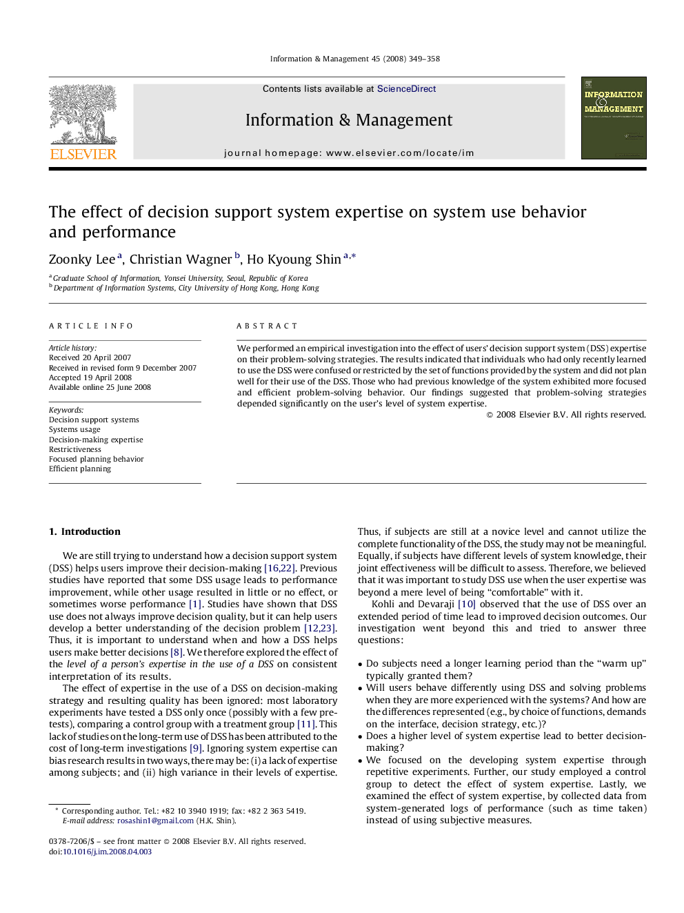 The effect of decision support system expertise on system use behavior and performance