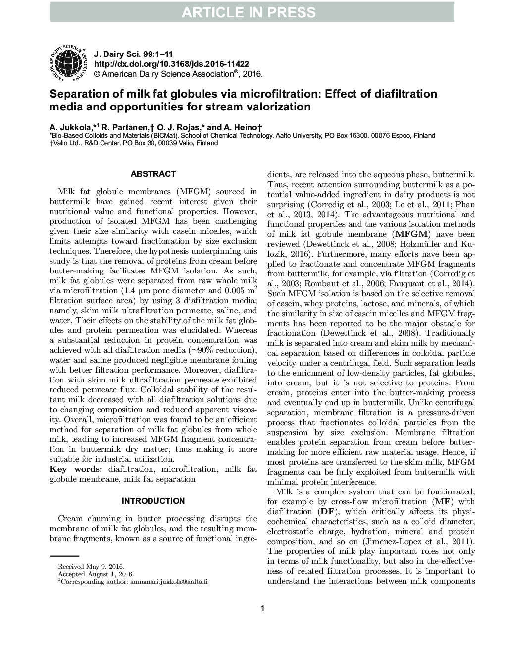 Separation of milk fat globules via microfiltration: Effect of diafiltration media and opportunities for stream valorization