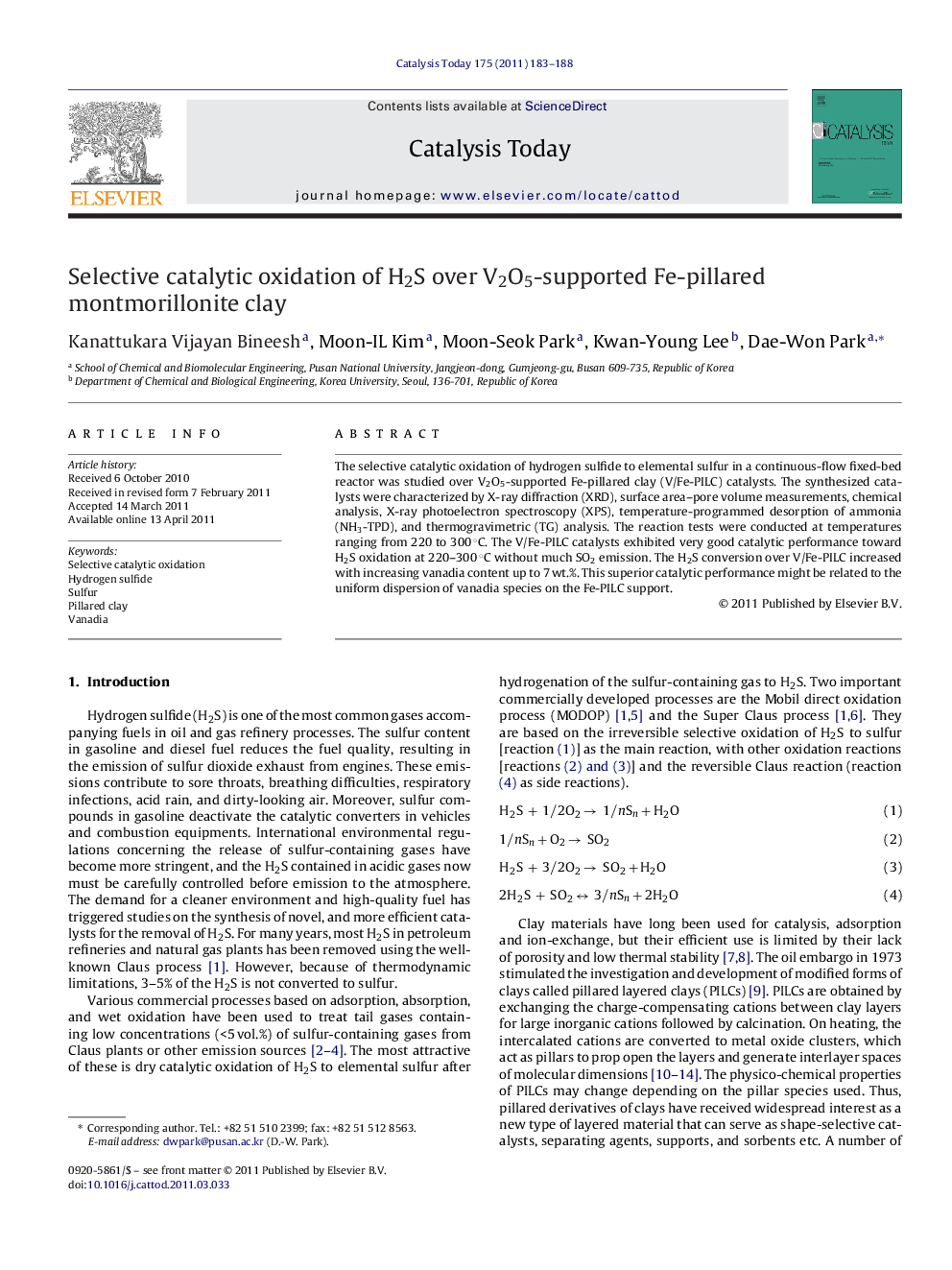 Selective catalytic oxidation of H2S over V2O5-supported Fe-pillared montmorillonite clay