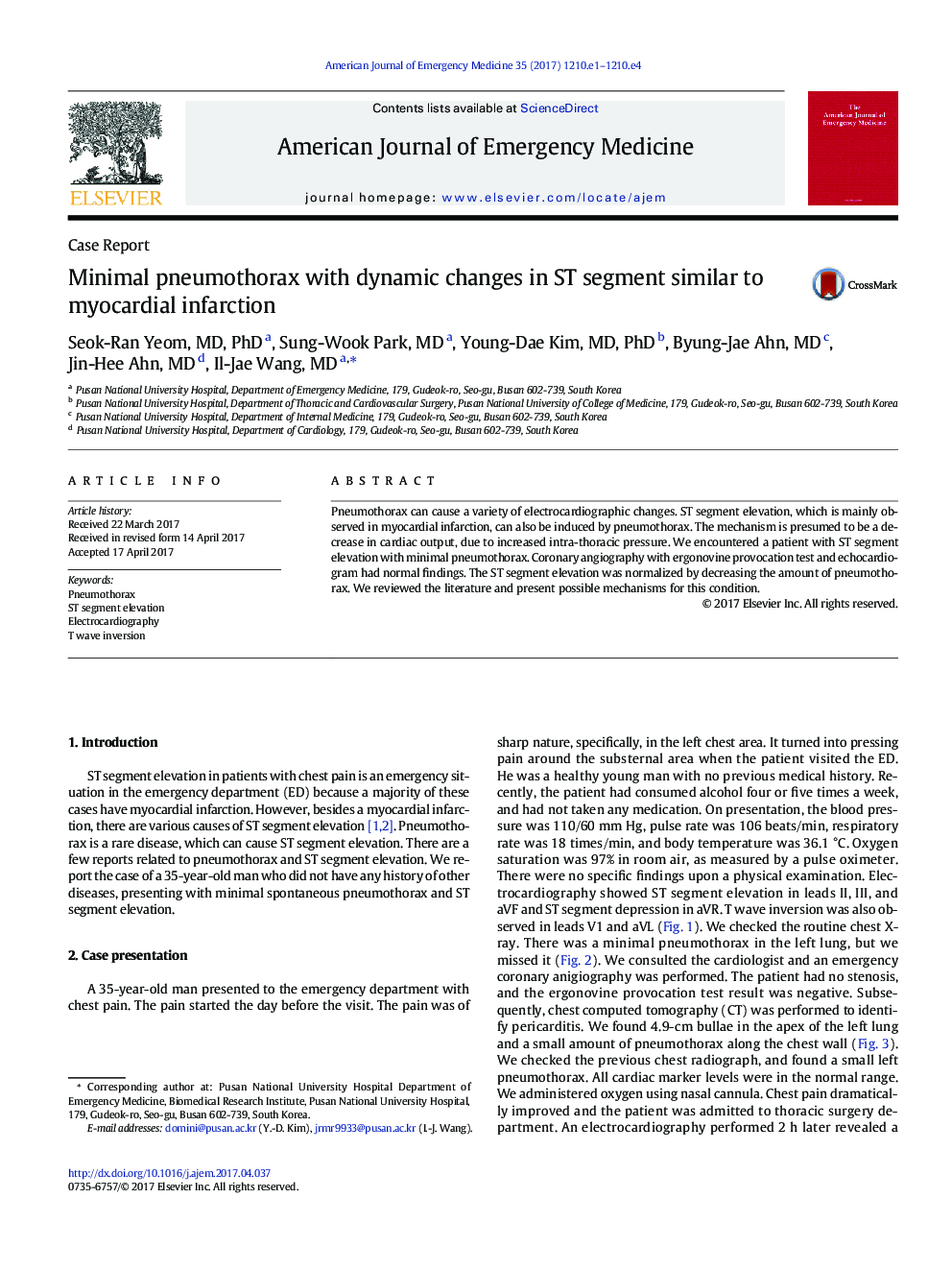 Minimal pneumothorax with dynamic changes in ST segment similar to myocardial infarction