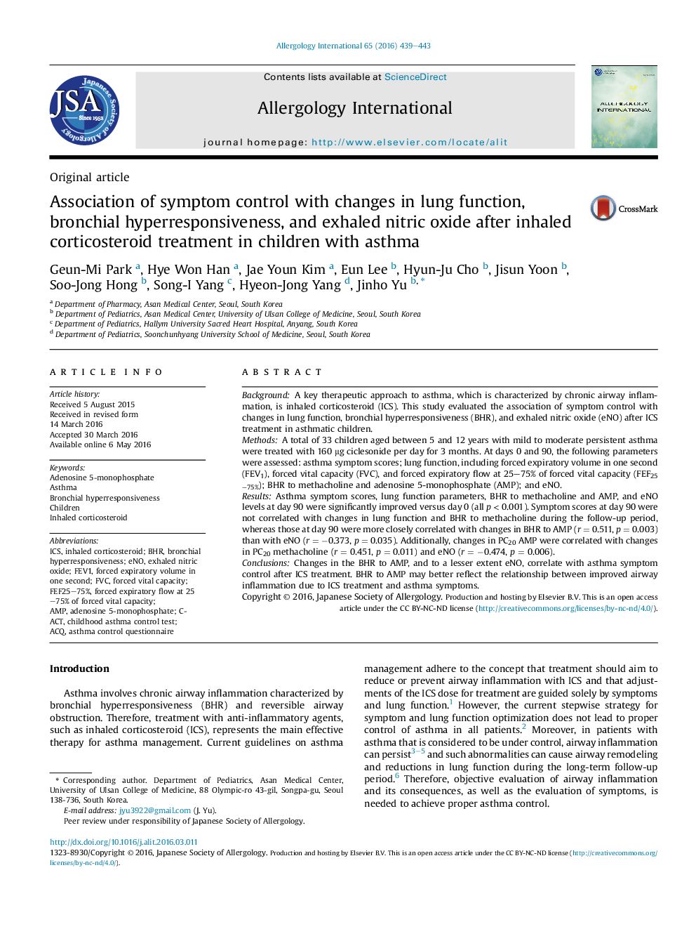 Association of symptom control with changes in lung function, bronchial hyperresponsiveness, and exhaled nitric oxide after inhaled corticosteroid treatment in children with asthma