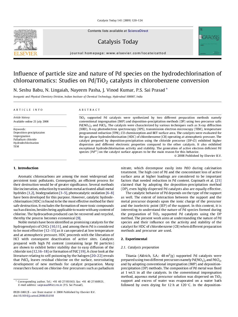 Influence of particle size and nature of Pd species on the hydrodechlorination of chloroaromatics: Studies on Pd/TiO2 catalysts in chlorobenzene conversion