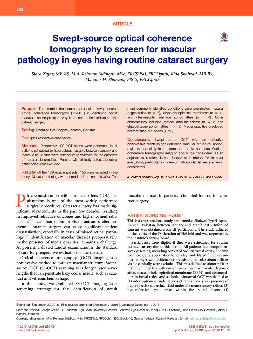 توموگرافی مختلط اپتیکی منبع جراحی برای نمایش پاتولوژی ماکولا در چشم که دارای جراحی کاتاراکت روتین است 