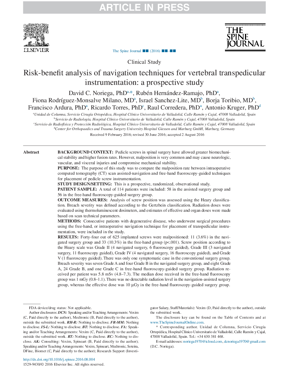 Risk-benefit analysis of navigation techniques for vertebral transpedicular instrumentation: a prospective study