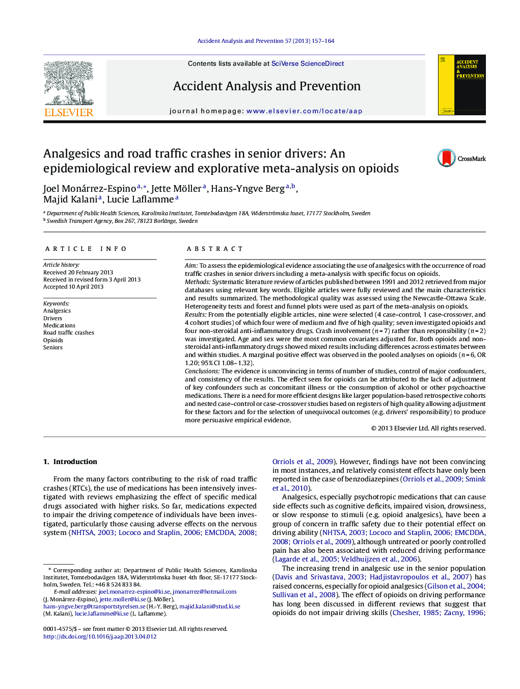 Analgesics and road traffic crashes in senior drivers: An epidemiological review and explorative meta-analysis on opioids