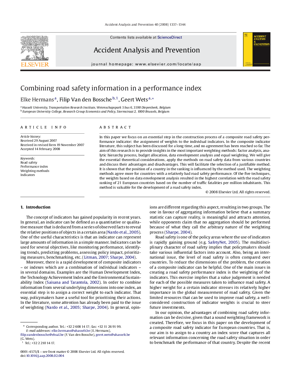 Combining road safety information in a performance index