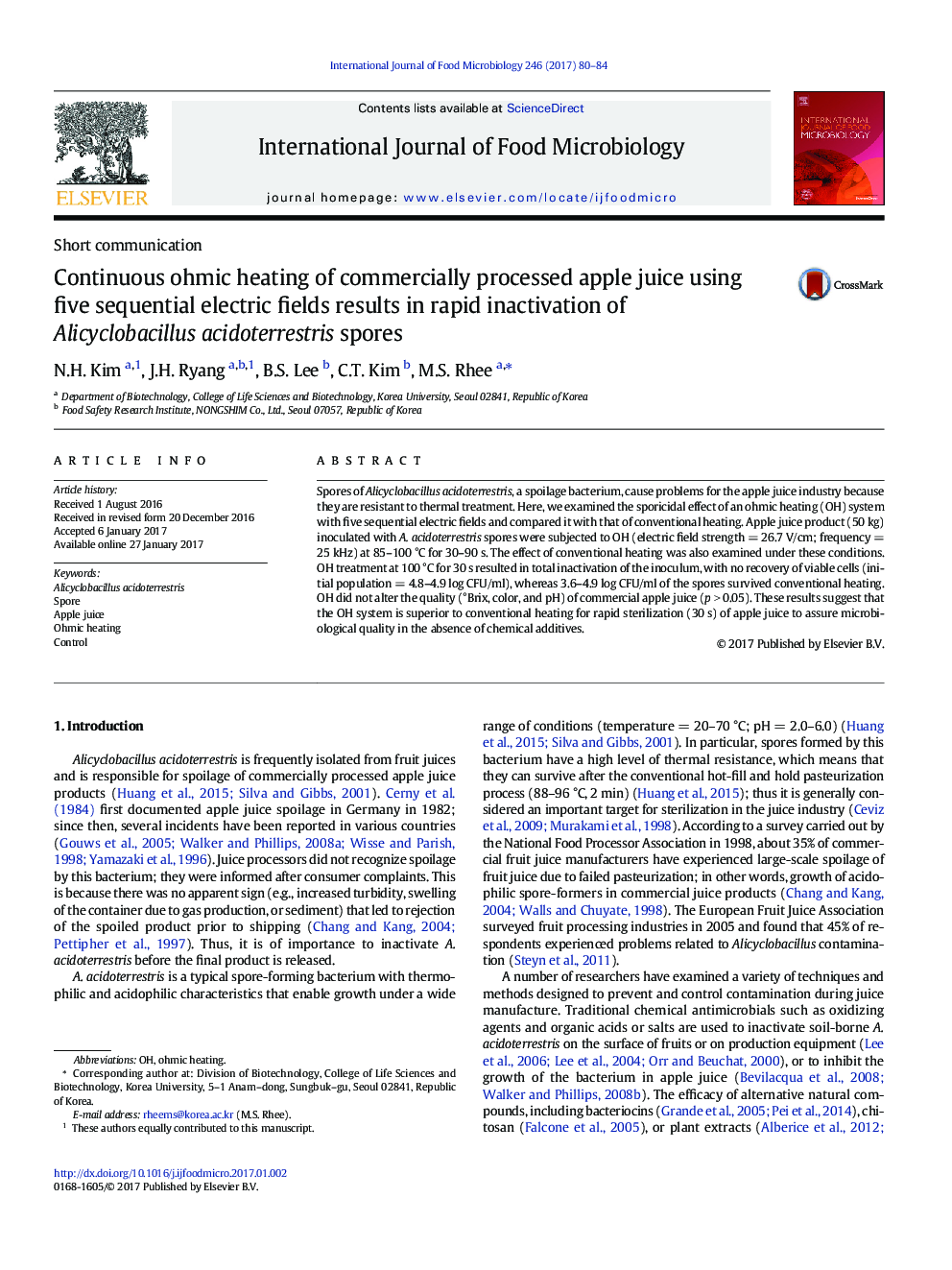 Short communicationContinuous ohmic heating of commercially processed apple juice using five sequential electric fields results in rapid inactivation of Alicyclobacillus acidoterrestris spores