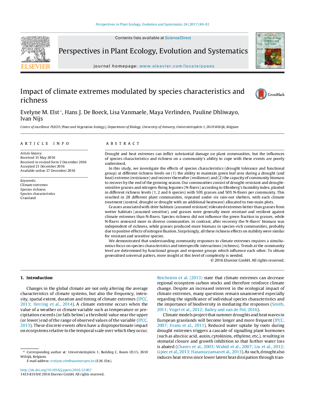 Impact of climate extremes modulated by species characteristics and richness