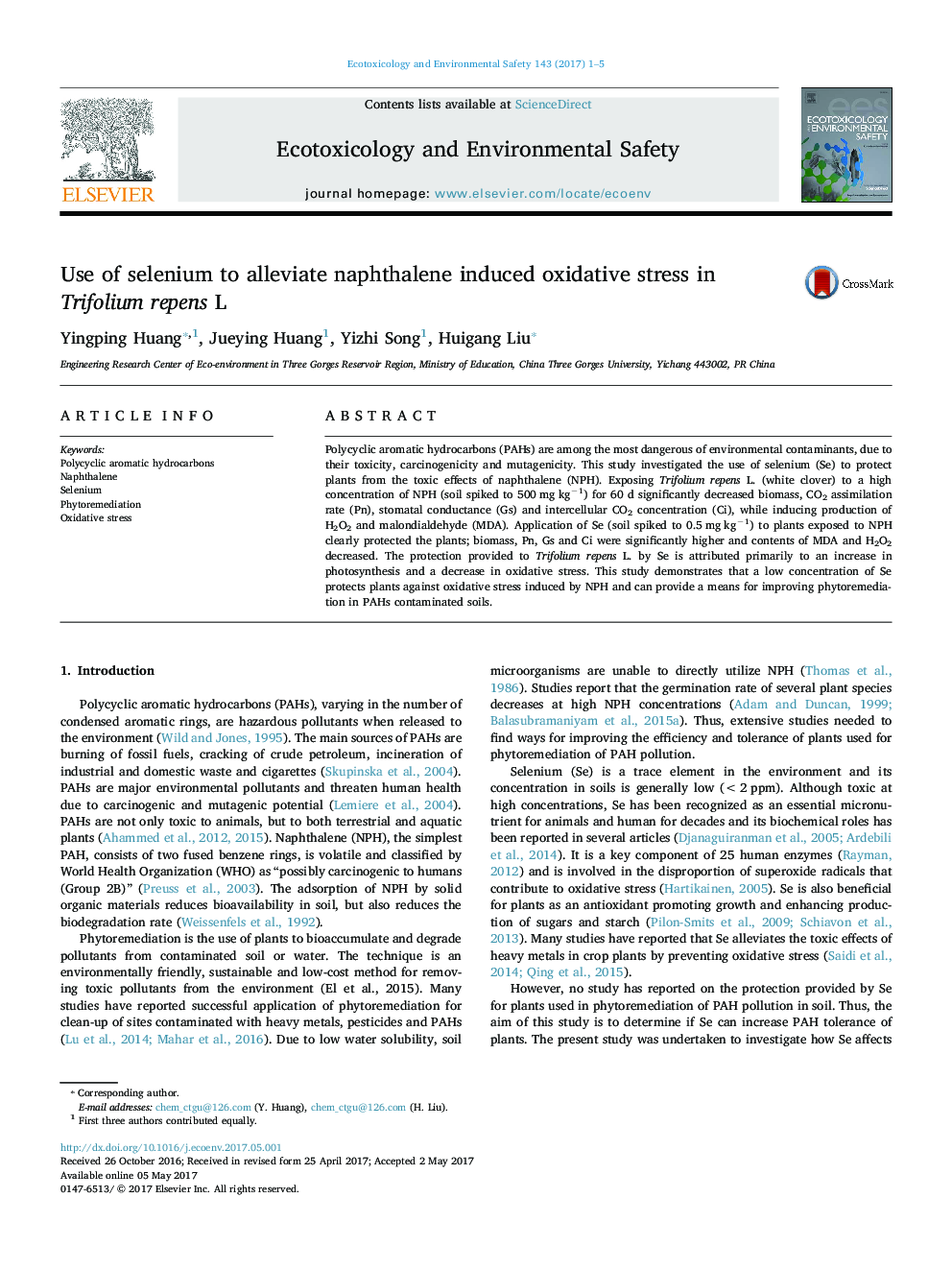 Use of selenium to alleviate naphthalene induced oxidative stress in Trifolium repens L