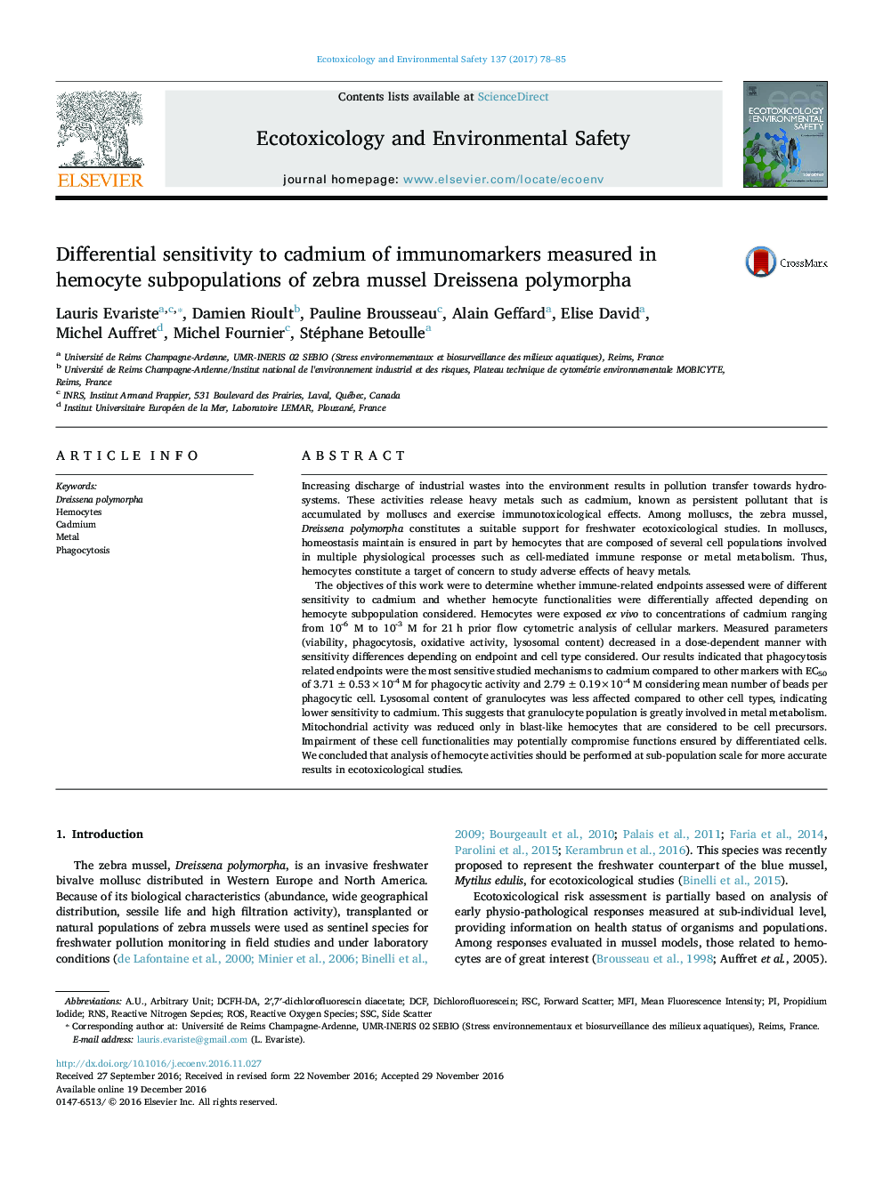 Differential sensitivity to cadmium of immunomarkers measured in hemocyte subpopulations of zebra mussel Dreissena polymorpha