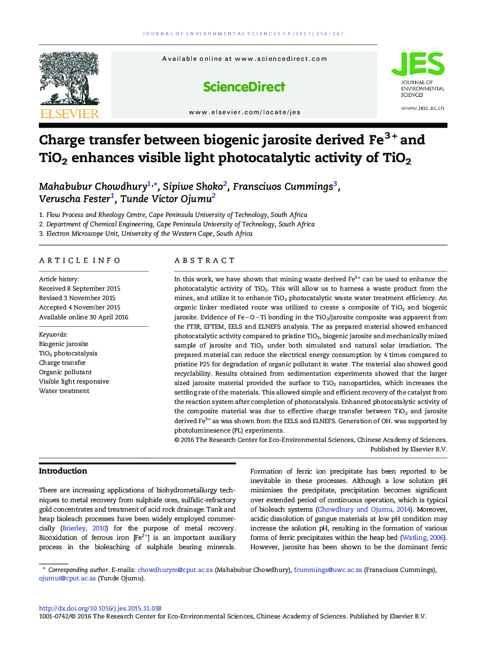 Charge transfer between biogenic jarosite derived Fe3Â +Â and TiO2 enhances visible light photocatalytic activity of TiO2