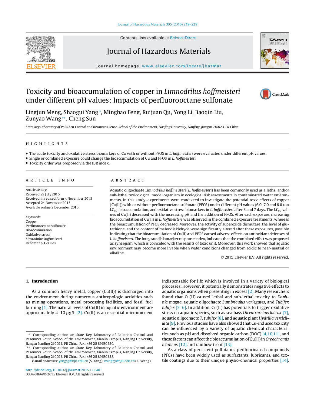 Toxicity and bioaccumulation of copper in Limnodrilus hoffmeisteri under different pH values: Impacts of perfluorooctane sulfonate