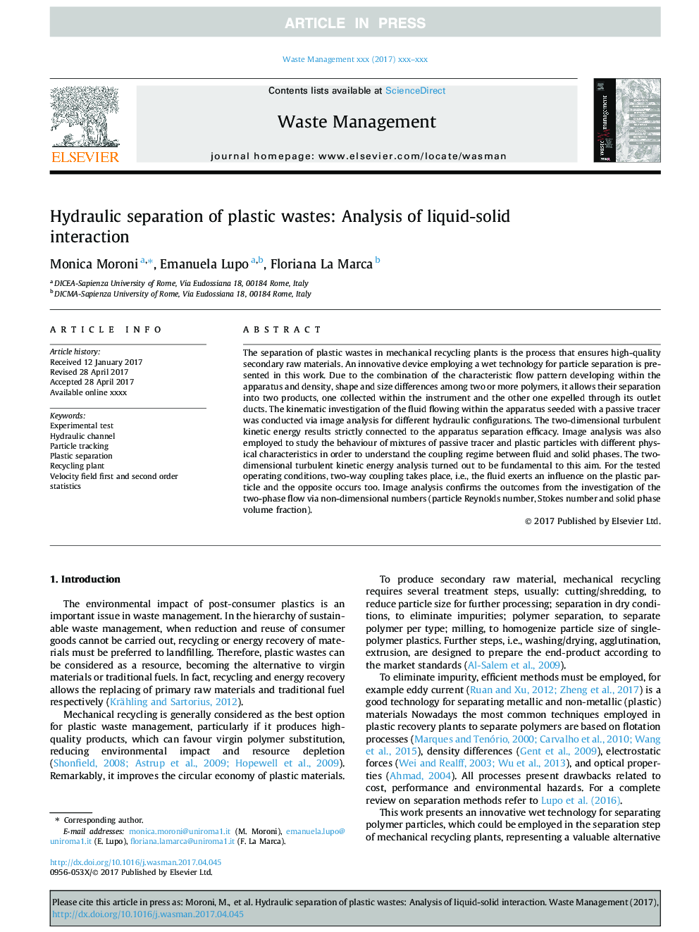 Hydraulic separation of plastic wastes: Analysis of liquid-solid interaction