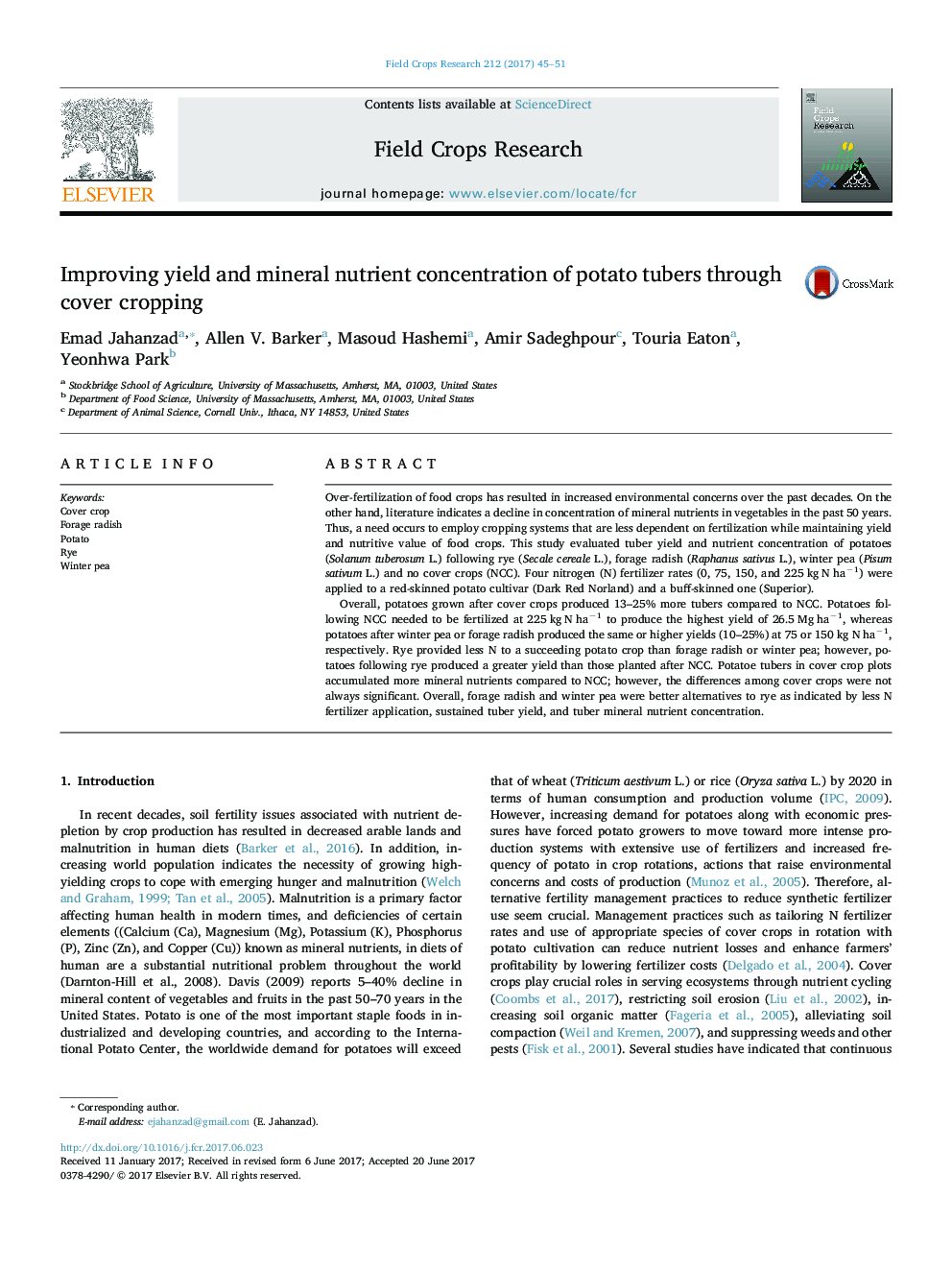 Improving yield and mineral nutrient concentration of potato tubers through cover cropping