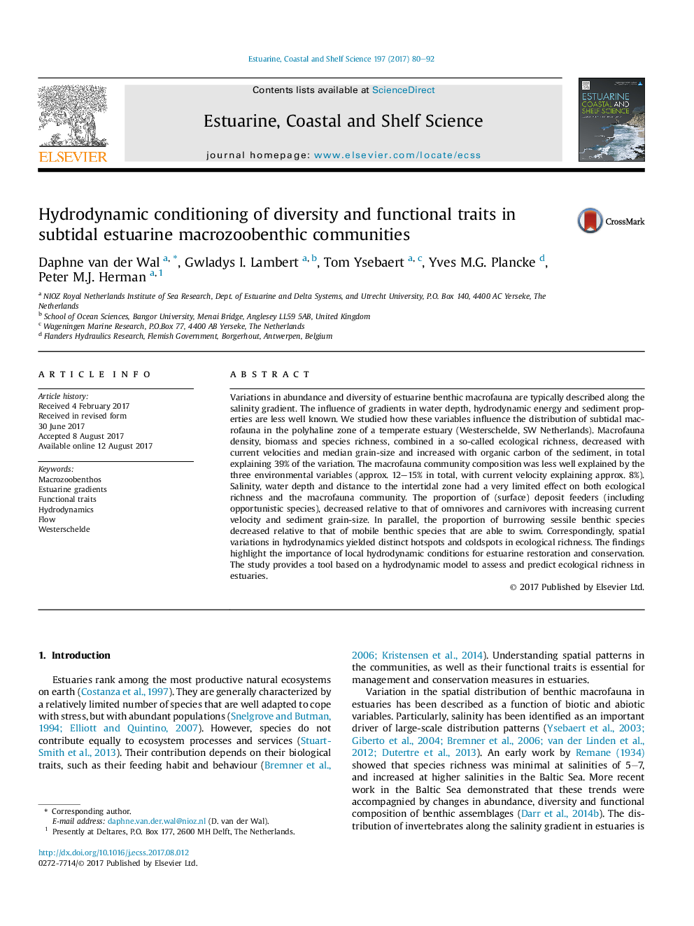 Hydrodynamic conditioning of diversity and functional traits in subtidal estuarine macrozoobenthic communities