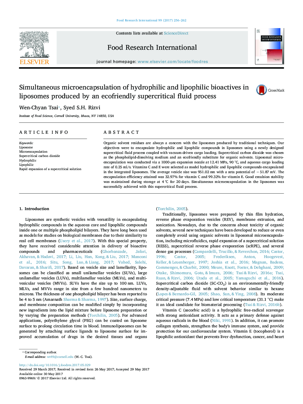 Simultaneous microencapsulation of hydrophilic and lipophilic bioactives in liposomes produced by an ecofriendly supercritical fluid process