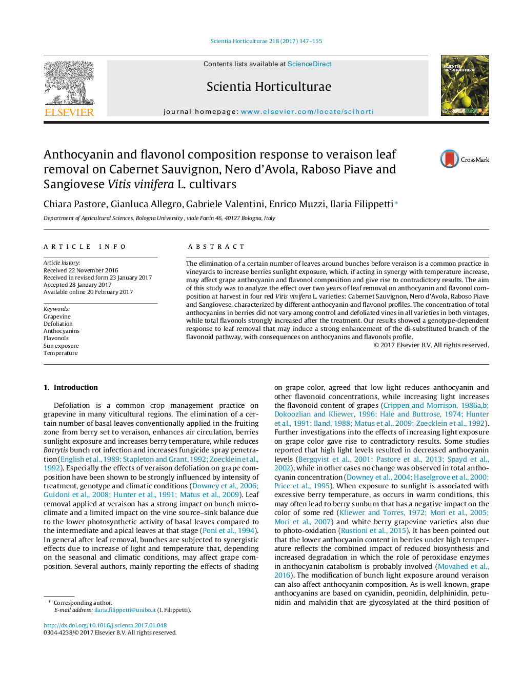 Anthocyanin and flavonol composition response to veraison leaf removal on Cabernet Sauvignon, Nero d'Avola, Raboso Piave and Sangiovese Vitis vinifera L. cultivars