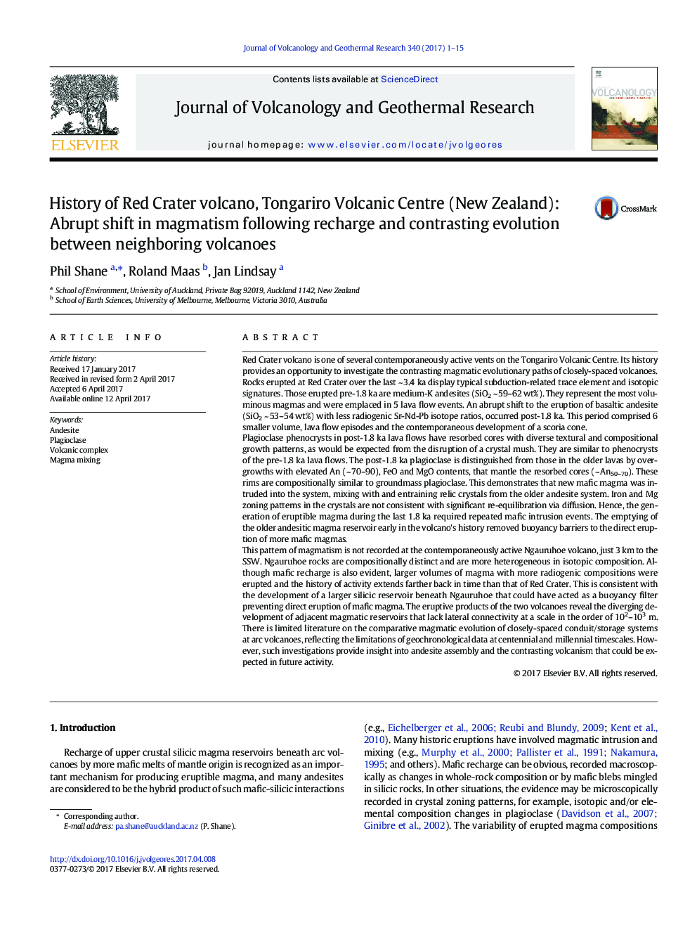 History of Red Crater volcano, Tongariro Volcanic Centre (New Zealand): Abrupt shift in magmatism following recharge and contrasting evolution between neighboring volcanoes