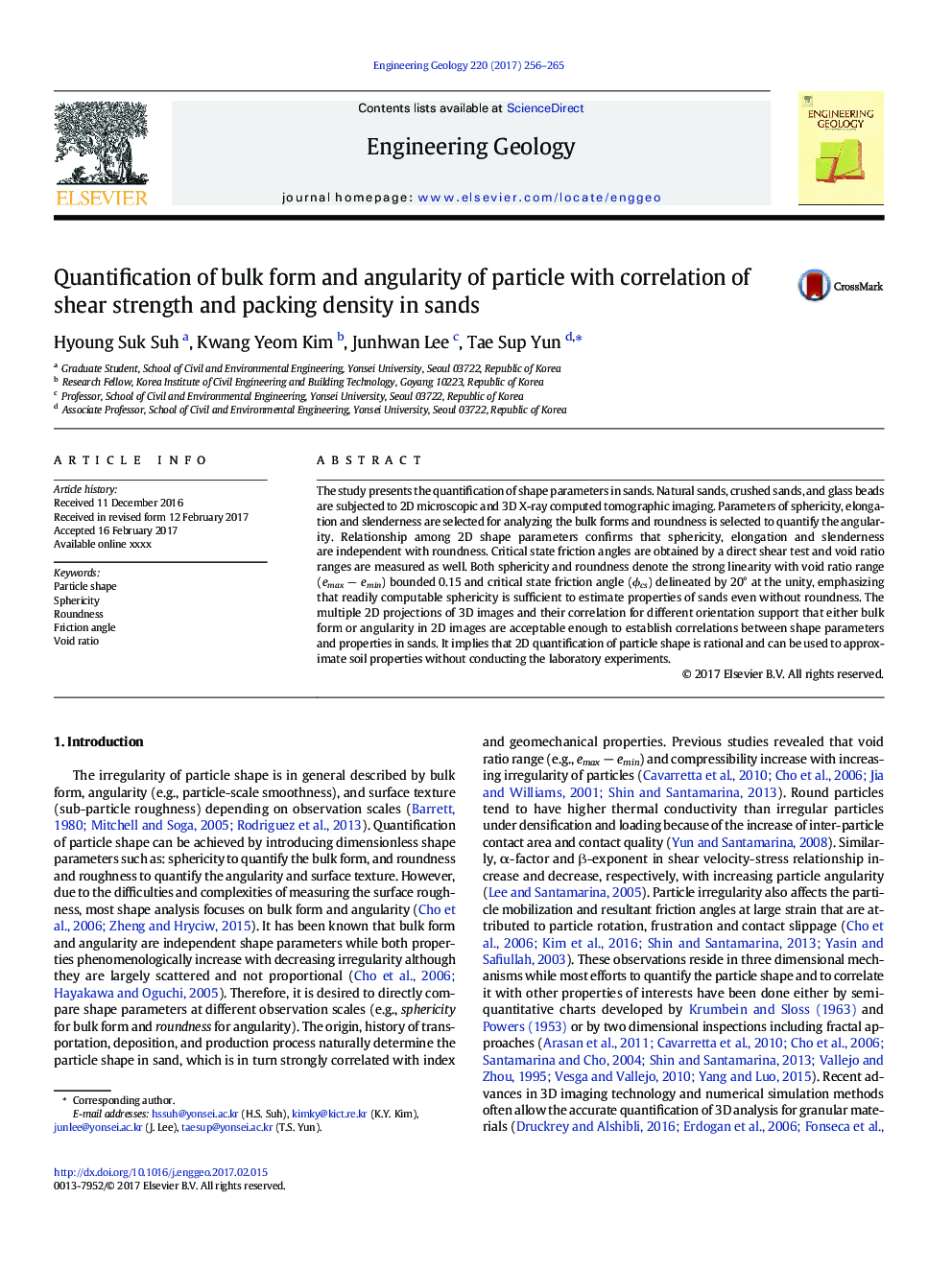 Quantification of bulk form and angularity of particle with correlation of shear strength and packing density in sands