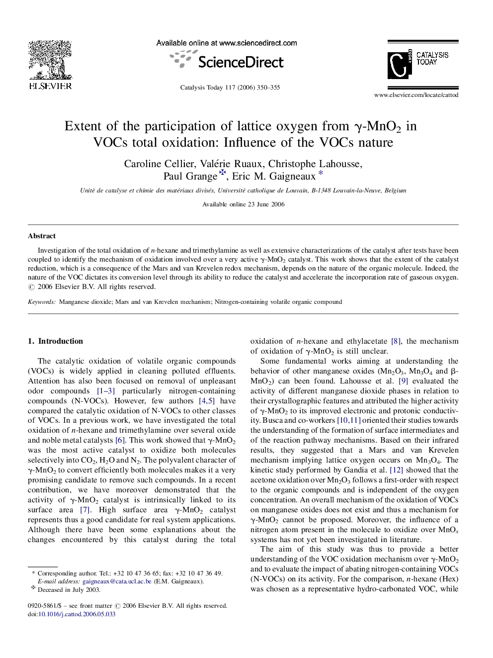 Extent of the participation of lattice oxygen from γ-MnO2 in VOCs total oxidation: Influence of the VOCs nature