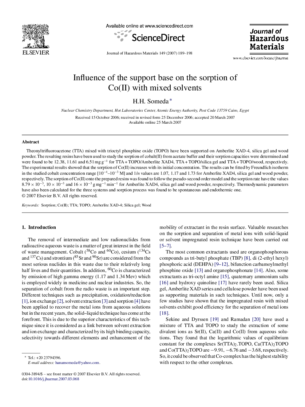 Influence of the support base on the sorption of Co(II) with mixed solvents