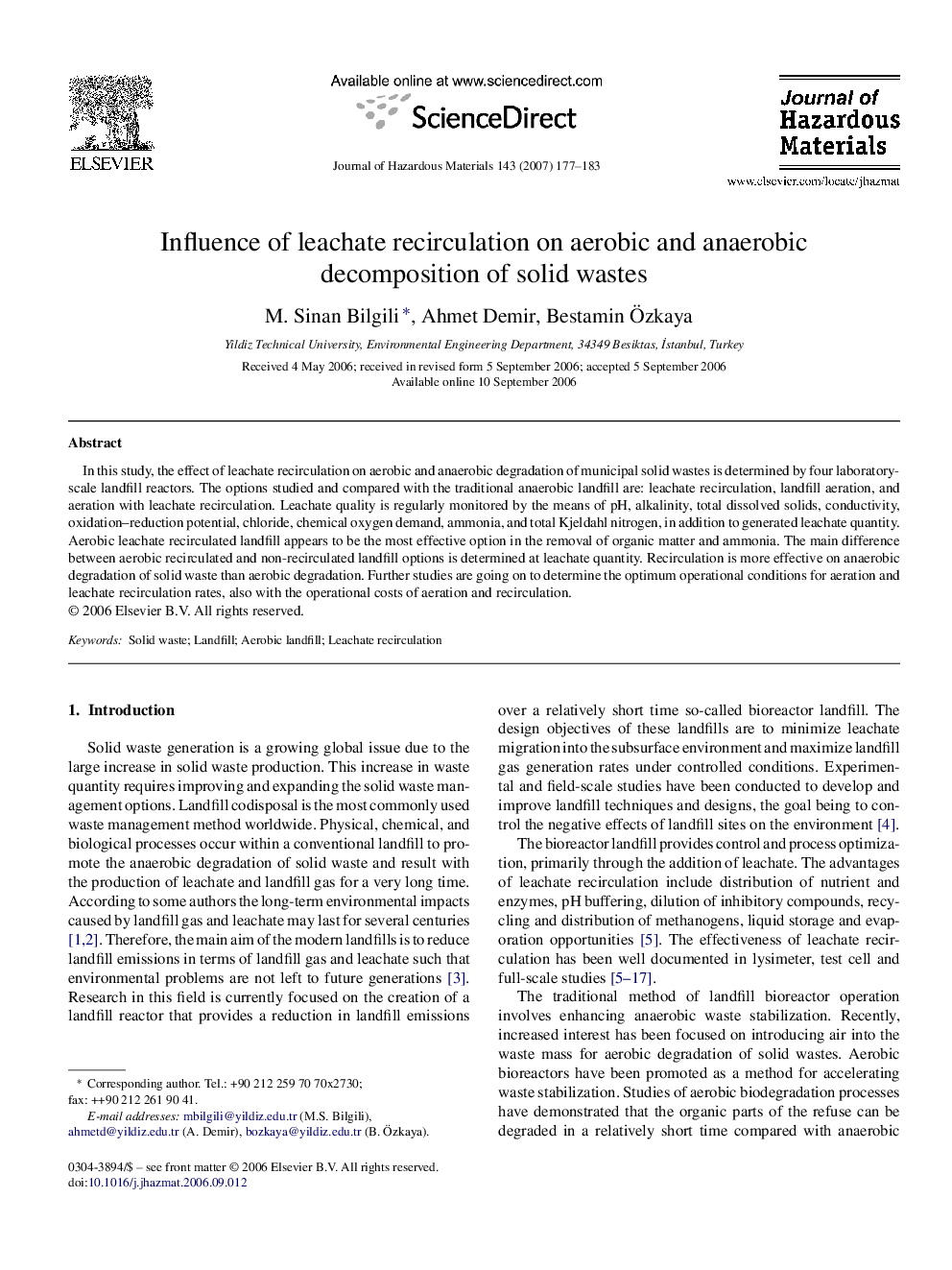 Influence of leachate recirculation on aerobic and anaerobic decomposition of solid wastes