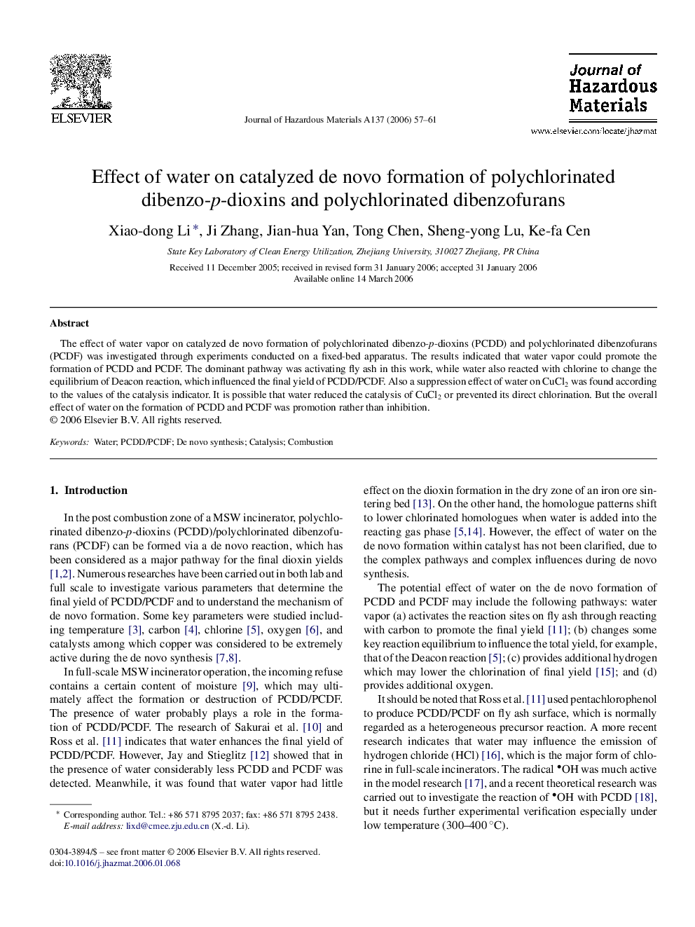 Effect of water on catalyzed de novo formation of polychlorinated dibenzo-p-dioxins and polychlorinated dibenzofurans