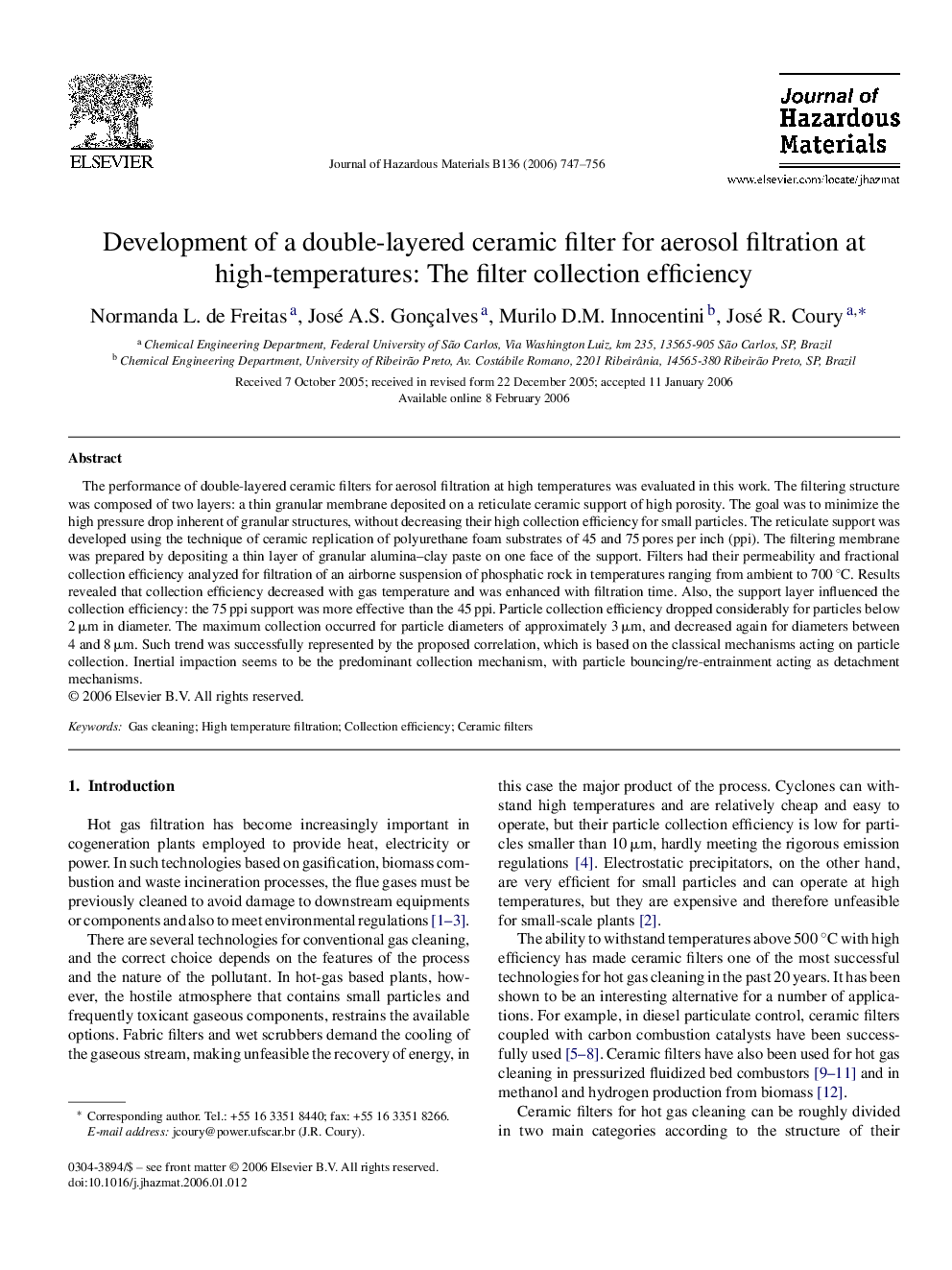 Development of a double-layered ceramic filter for aerosol filtration at high-temperatures: The filter collection efficiency