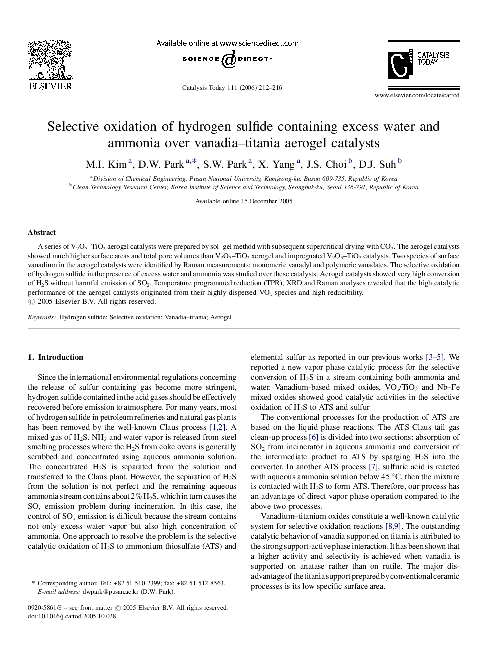 Selective oxidation of hydrogen sulfide containing excess water and ammonia over vanadia–titania aerogel catalysts