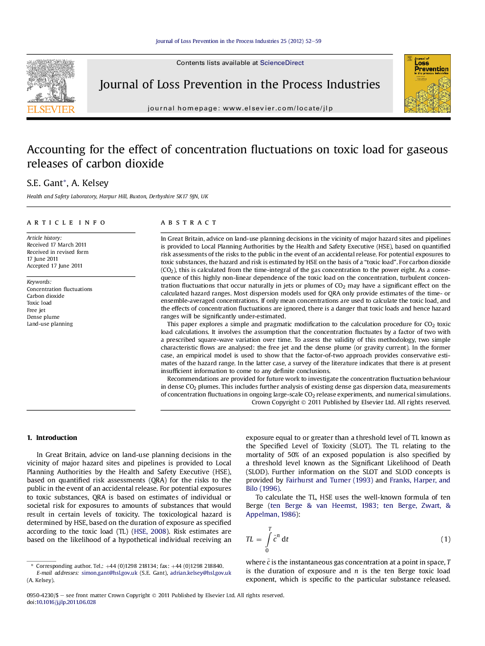 Accounting for the effect of concentration fluctuations on toxic load for gaseous releases of carbon dioxide