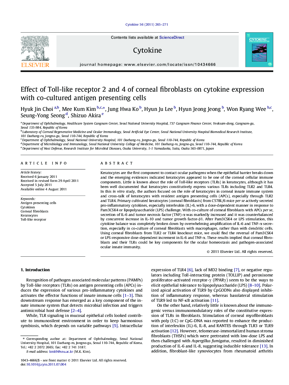 Effect of Toll-like receptor 2 and 4 of corneal fibroblasts on cytokine expression with co-cultured antigen presenting cells