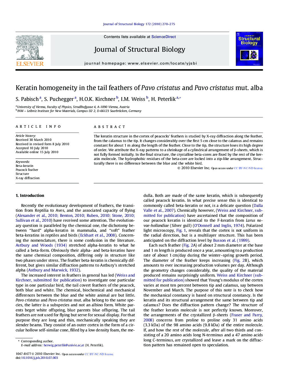 Keratin homogeneity in the tail feathers of Pavo cristatus and Pavo cristatus mut. alba