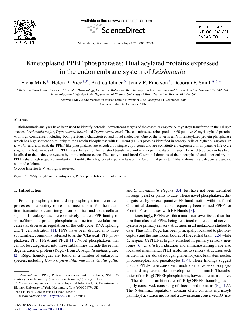 Kinetoplastid PPEF phosphatases: Dual acylated proteins expressed in the endomembrane system of Leishmania