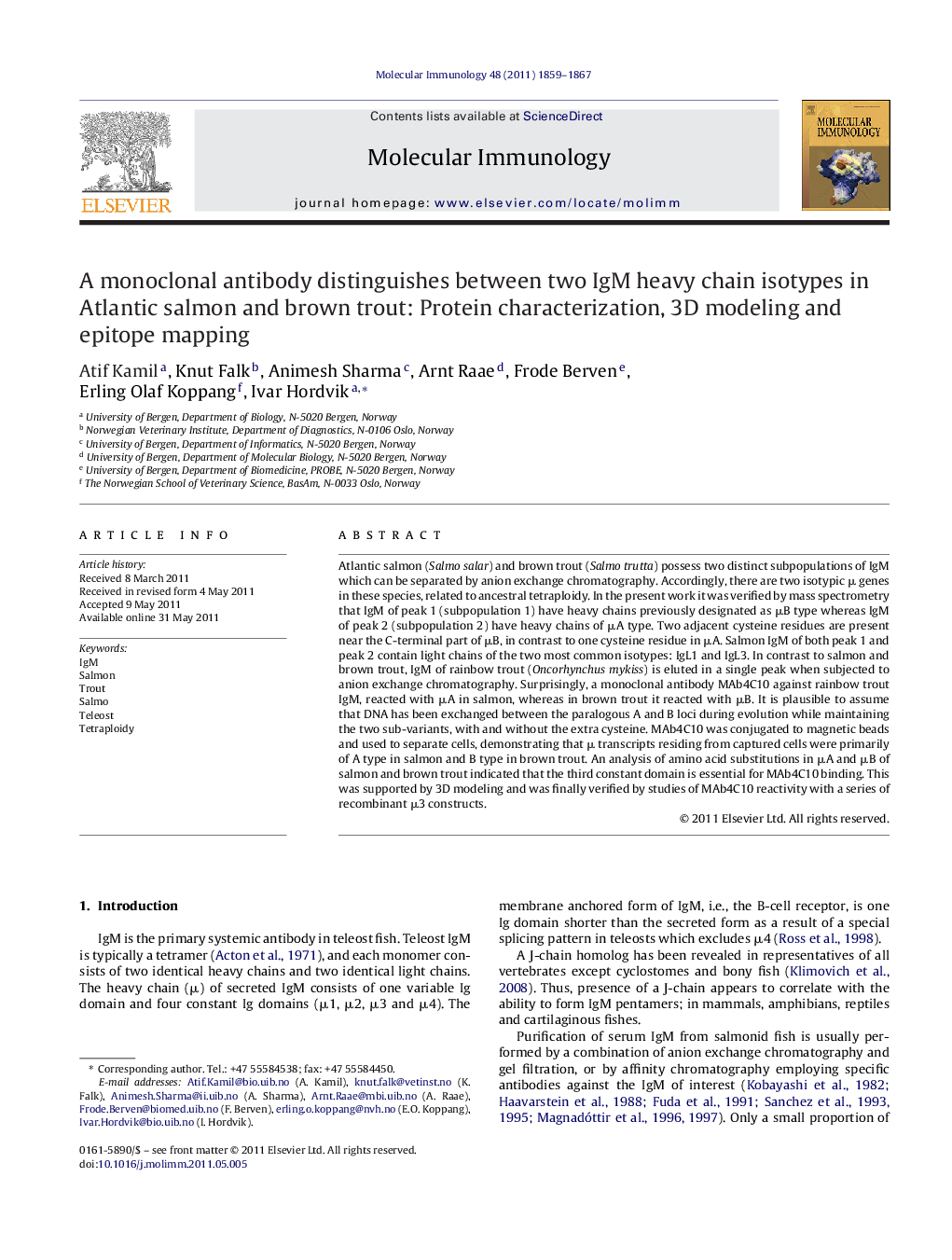 A monoclonal antibody distinguishes between two IgM heavy chain isotypes in Atlantic salmon and brown trout: Protein characterization, 3D modeling and epitope mapping