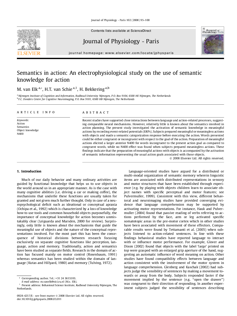 Semantics in action: An electrophysiological study on the use of semantic knowledge for action