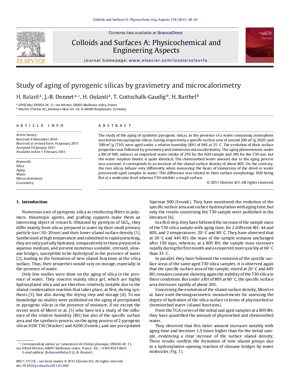 Study of aging of pyrogenic silicas by gravimetry and microcalorimetry